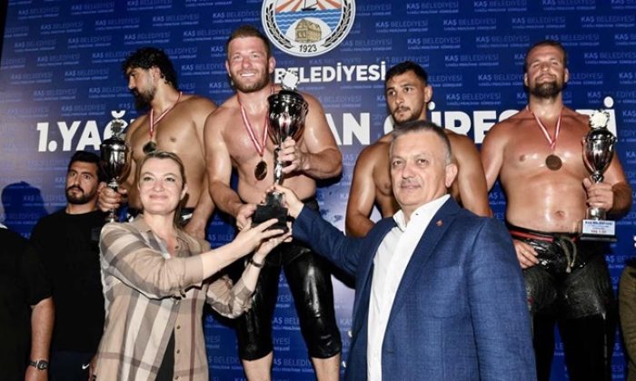 Antalya Ata Sporuna Sahip Çıkıyor