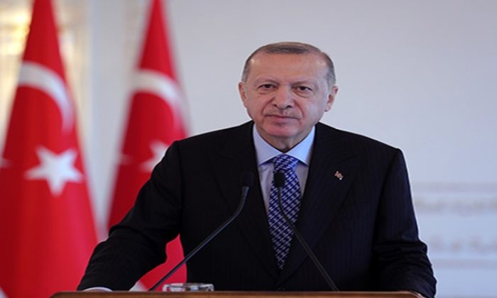 “15 Temmuz gecesi Türkiye’nin asla esir edilemeyeceğini gösterdik”