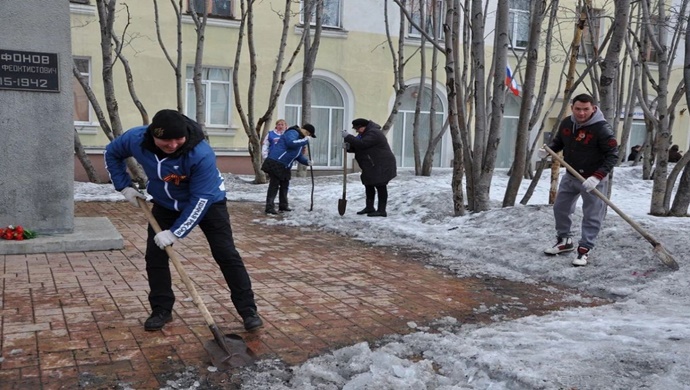«Единая Россия» провела субботники в Мурманской области