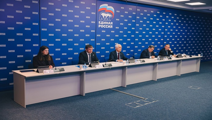 «Единая Россия» добьётся увеличения финансирования на социально значимые направления при рассмотрении бюджета во втором чтении