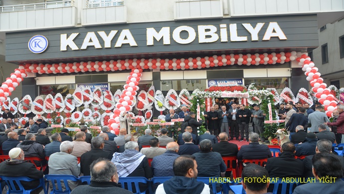 KAYA MOBİLYA’NIN DEV SHOWROOM AÇILIŞINA YOĞUN İLGİ