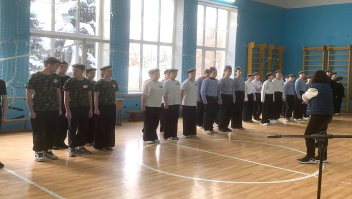 В Альметьевске Республики Татарстан по инициативе «Молодой Гвардии Единой России» состоялись военно-спортивные соревнования для молодёжи